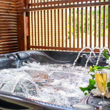 Villa Le Colonial Zen - T4 A 5 Mn Aeroport แซ็งต์-มารี ภายนอก รูปภาพ